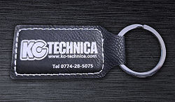 ���U�[�L�[�z���_�[