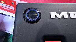 キルスイッチボタン